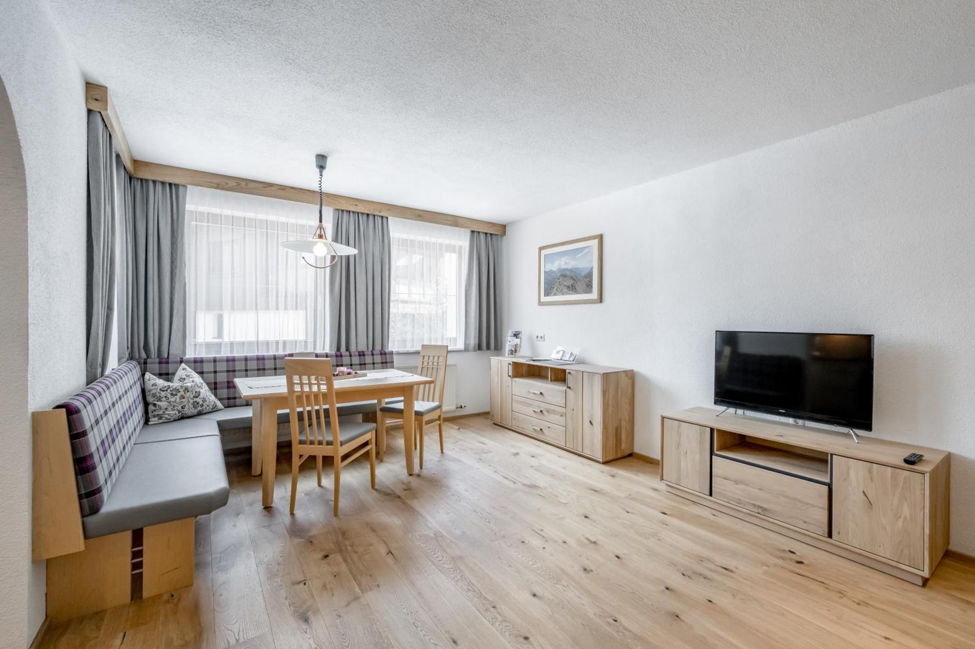 Appartmenthaus Dekupi'S Sölden Esterno foto